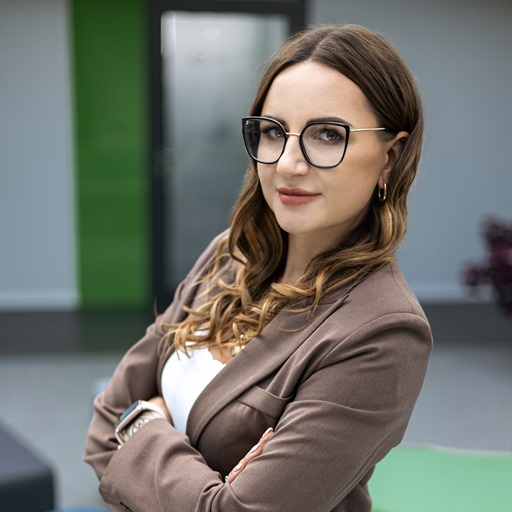 Kamila Kasperkowiak - specjalistka ds. nieruchomości